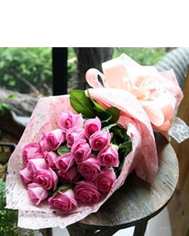 1 Dozen pink roses bouquet Flower Arrangement